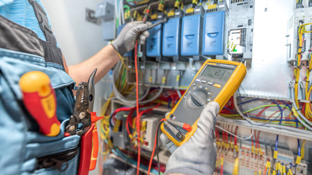 Best Local Electrician Companies  in Mcqueeney, TX